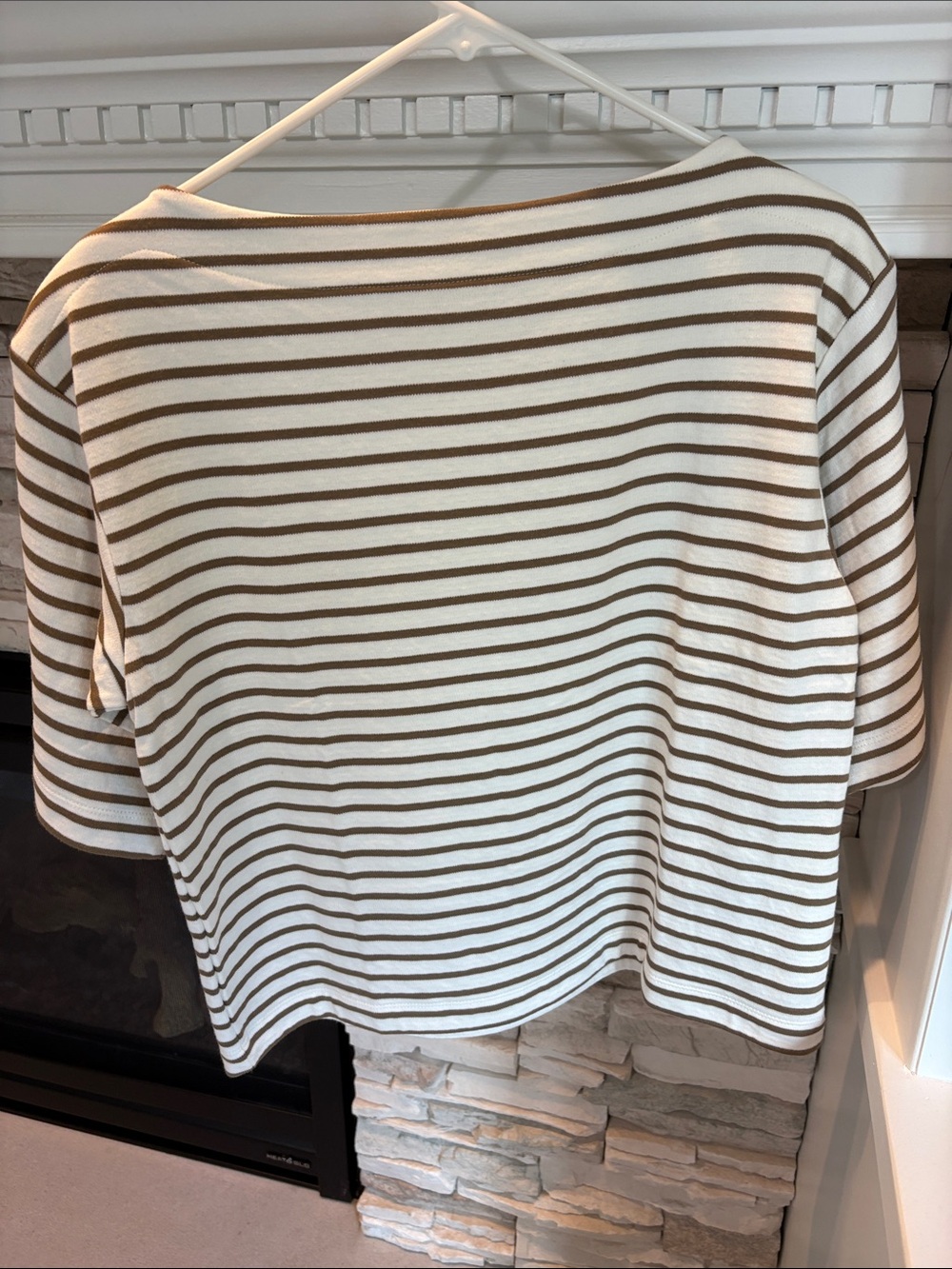 NWT Soaked in Luxury Boat Neck Sweatshirt Top